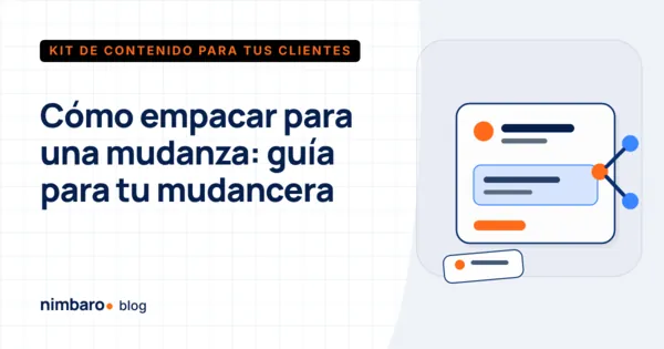 Cajas etiquetadas por habitación durante el empaque de una mudanza, con materiales de embalaje